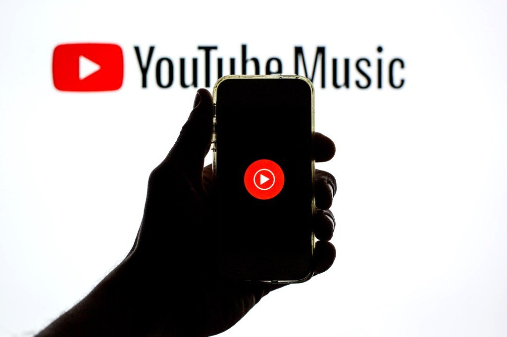 YouTube Music กำลังทดสอบฟีเจอร์วิทยุที่สร้างขึ้นด้วยปัจจัยปัญญาประดิษฐ์และเพิ่มเครื่องมือรับรู้เพลง